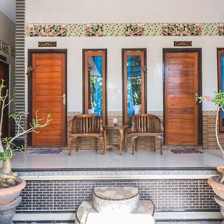 Nova Homestay Toyapakeh Extérieur photo