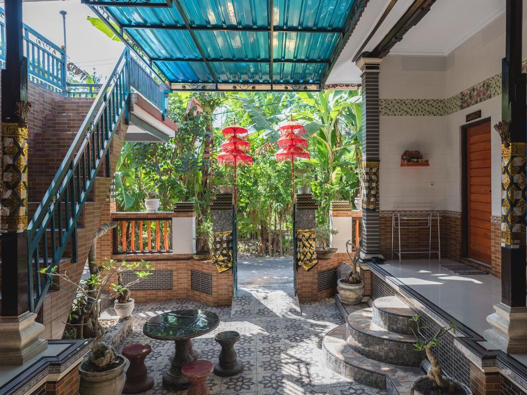Nova Homestay Toyapakeh Extérieur photo