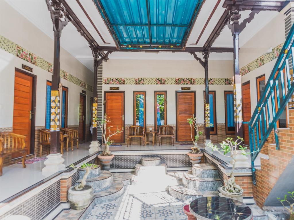 Nova Homestay Toyapakeh Extérieur photo